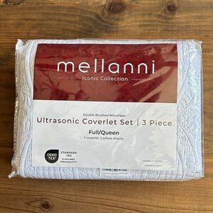 White Ultrasonic Coverlet Set - Full/Queen
